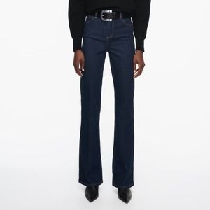 FLARE JEANS WITH A HIGH WAIST